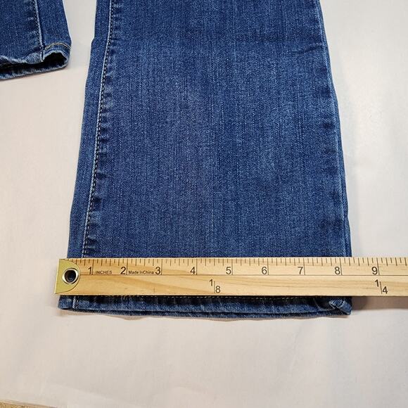 Levi Strauss Mid Rise Bootcut Jeans Size 29x31 Medium Wash Distressed Stretch - Picture 11 of 14